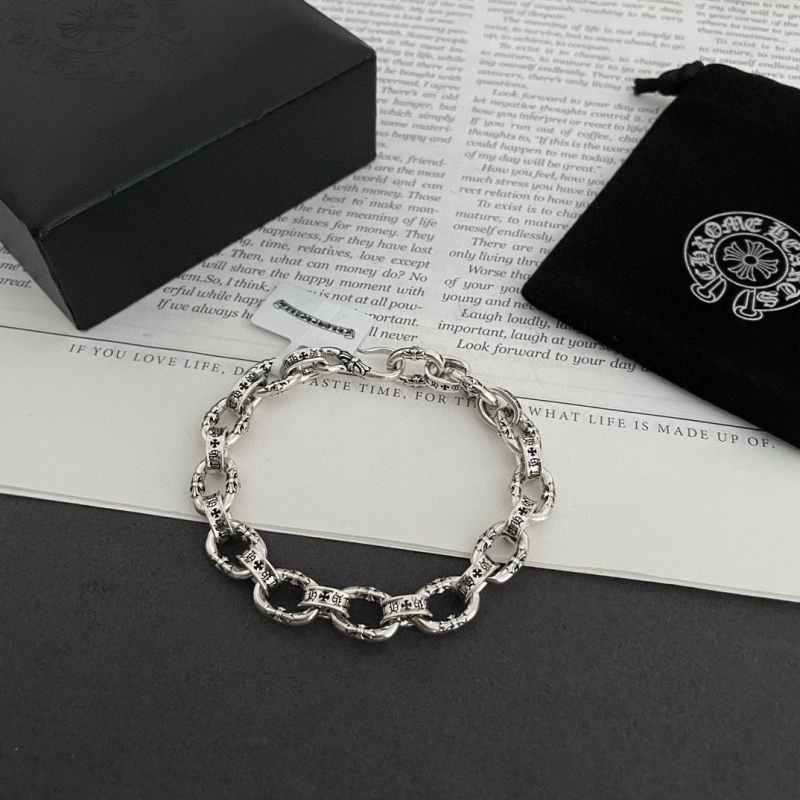 Ch**me He**ts bracelets
